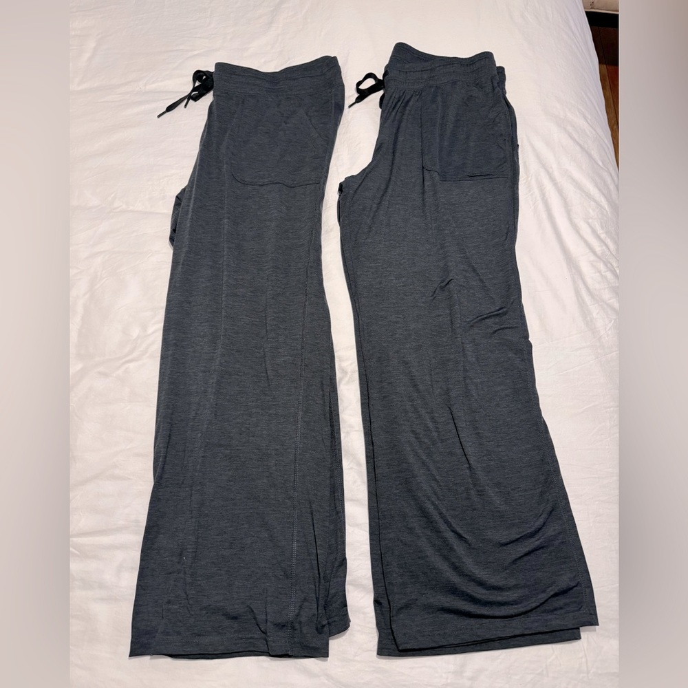 2 - Amazon Essentials Women's Brushed Tech Stretch Pant size XXL